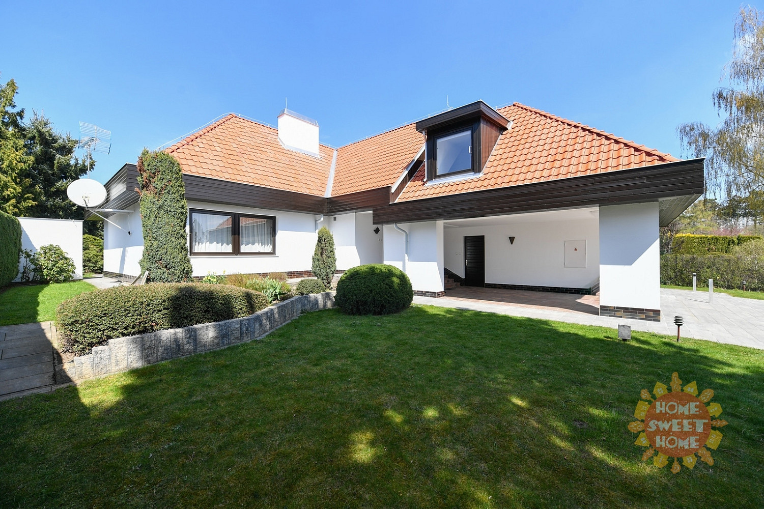 Pronájem kanceláře 417 m²