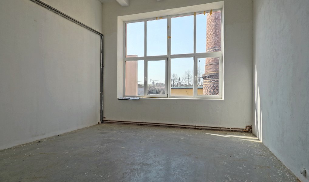 Pronájem obchodních prostor 250 m², Domažlice – náhled fotky 16