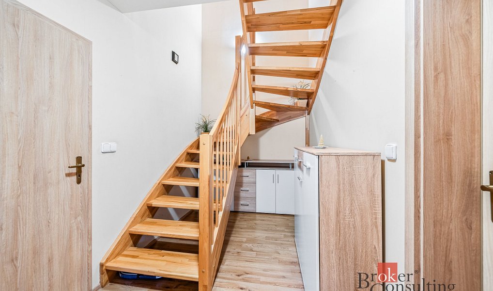 Prodej domu 93 m² s pozemkem 973 m², Břasy – náhled fotky 12