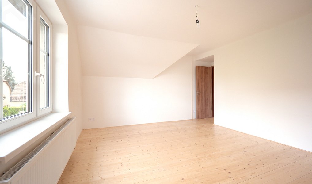 Pronájem domu 100 m² s pozemkem 426 m², Praha – náhled fotky 4