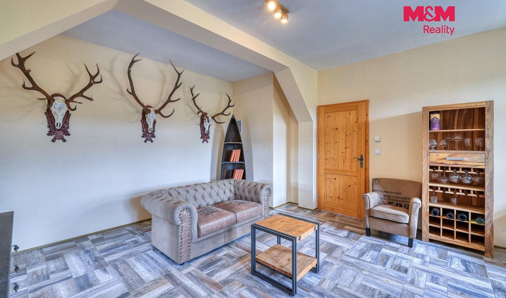 Prodej domu 1 250 m² s pozemkem 2 106 m², Manětín – náhled fotky 22