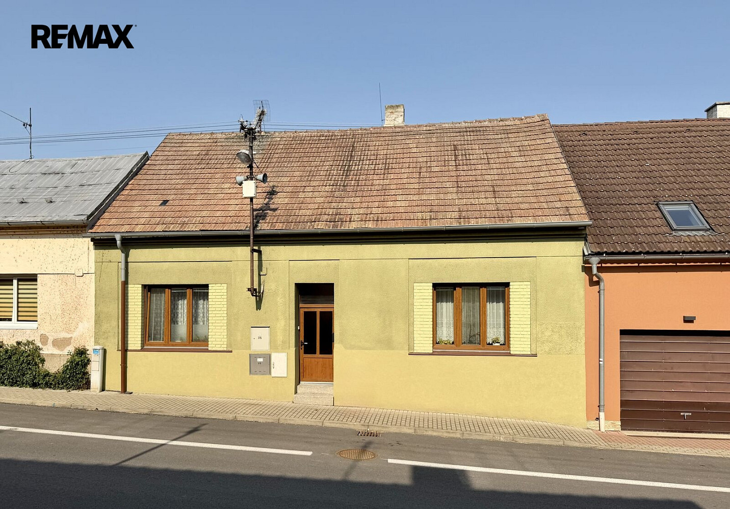 Prodej domu 100 m² s pozemkem 792 m² – fotografie 3