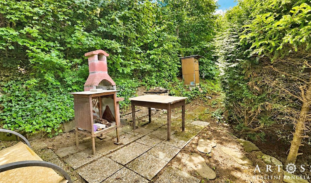 Prodej chaty/chalupy 25 m² s pozemkem 1 830 m², Rájec-Jestřebí – náhled fotky 6