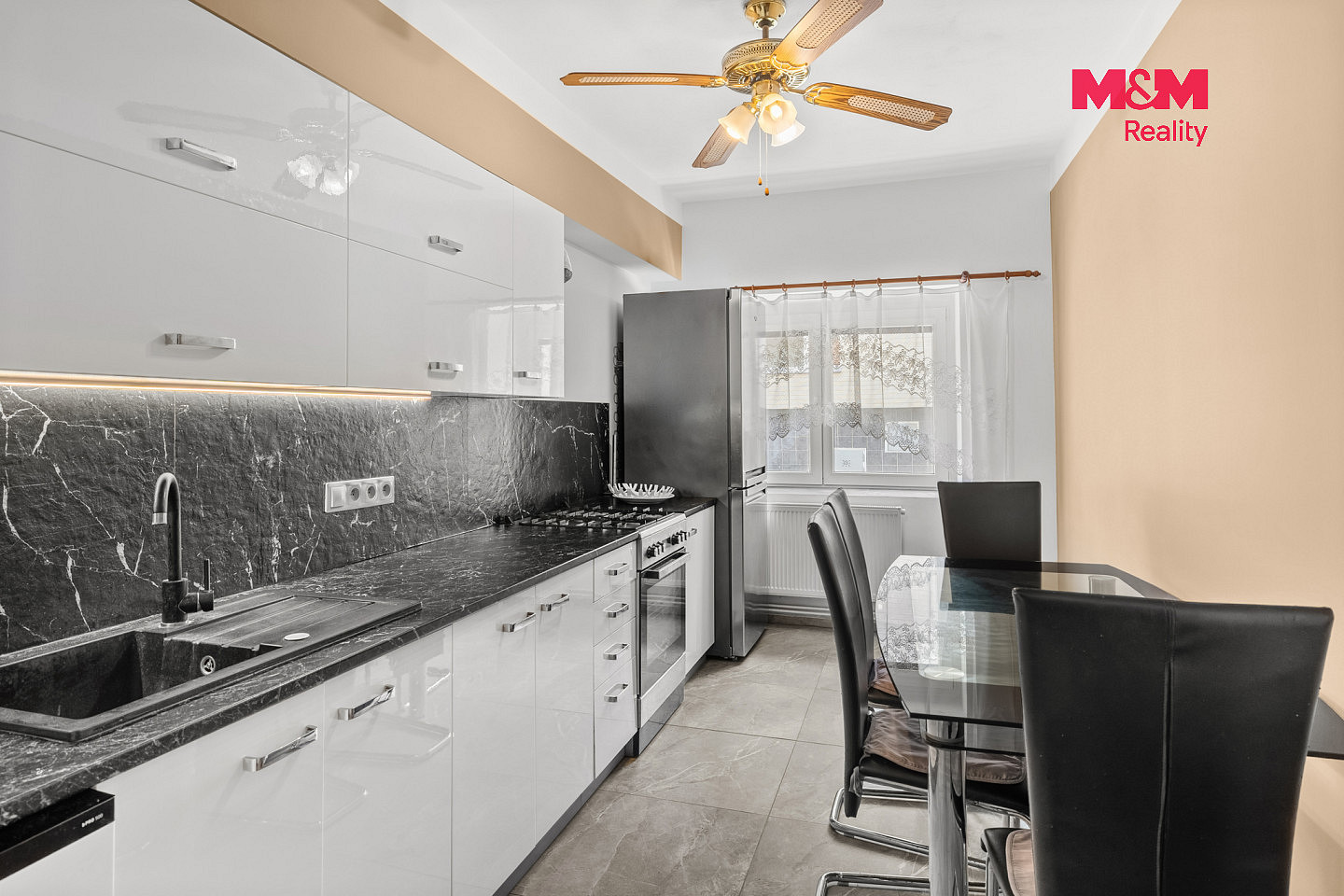 Prodej domu 156 m² s pozemkem 136 m² – pohled 6