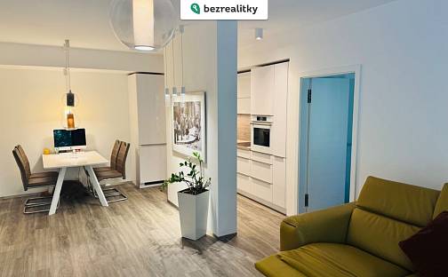 Prodej bytu 3+kk 70 m², Nad Paloučkem, Beroun - Beroun-Město