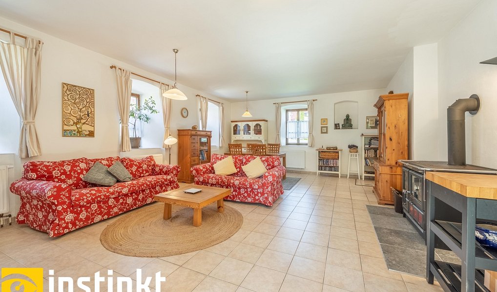 Prodej domu 180 m² s pozemkem 1 718 m², Bušanovice – náhled fotky 7