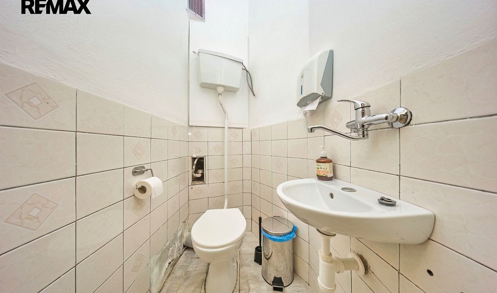 Prodej komerčního objektu (jiného typu) 92 m², Olomouc – náhled fotky 22
