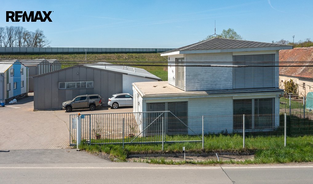 Prodej skladovacích prostor 700 m², Chroustovice – náhled fotky 2