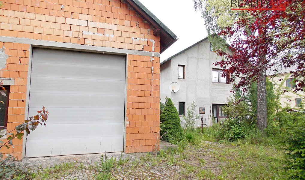 Prodej výrobních prostor 190 m², Ostrov – náhled fotky 2
