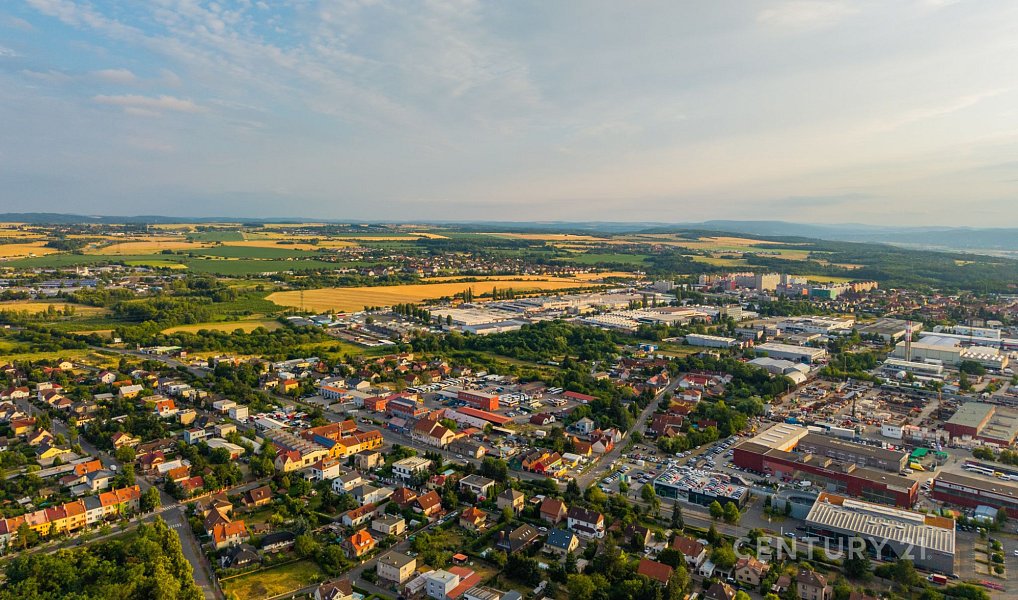 Prodej stavebního pozemku 4 973 m², Praha – náhled fotky 11