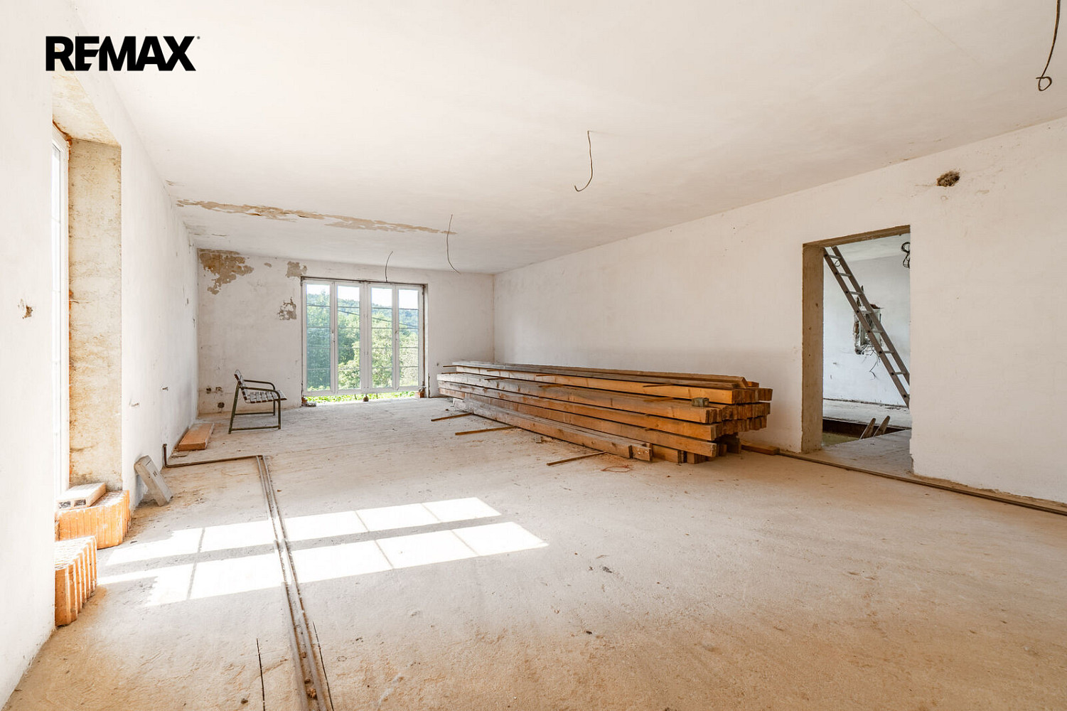 Prodej domu 533 m² s pozemkem 2 105 m² – fotografie 4