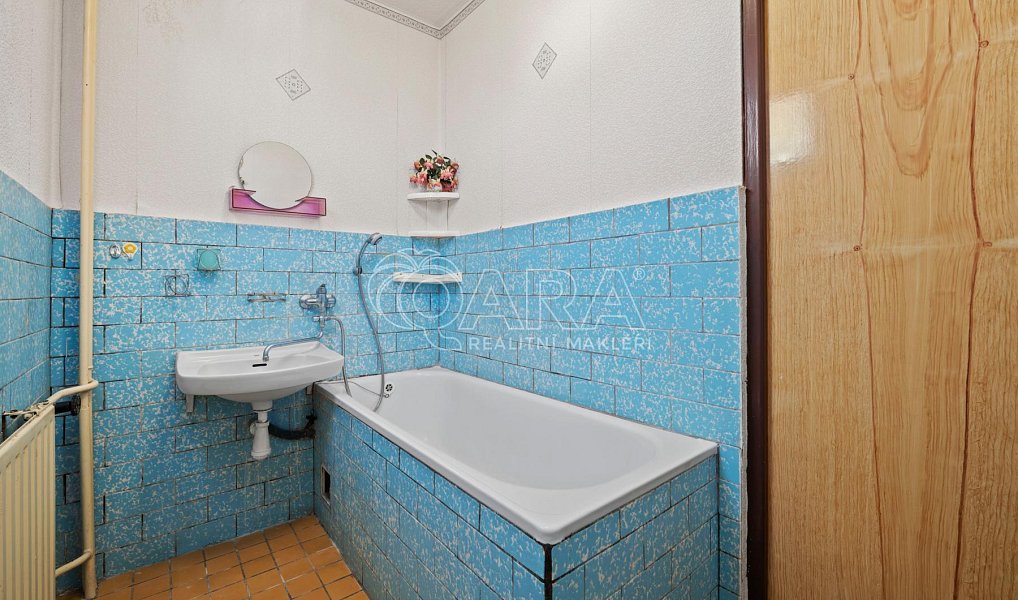 Prodej domu 189 m² s pozemkem 872 m², Chorušice – náhled fotky 23