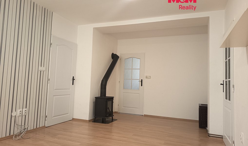 Pronájem bytu 3+kk 69 m², Moravské Budějovice – fotka 1 z 9