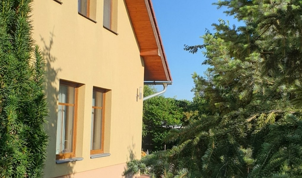 Prodej domu 369 m² s pozemkem 1 010 m², Jesenice – náhled fotky 27