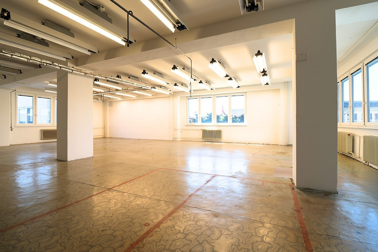 Pronájem výrobních prostor 100 m²