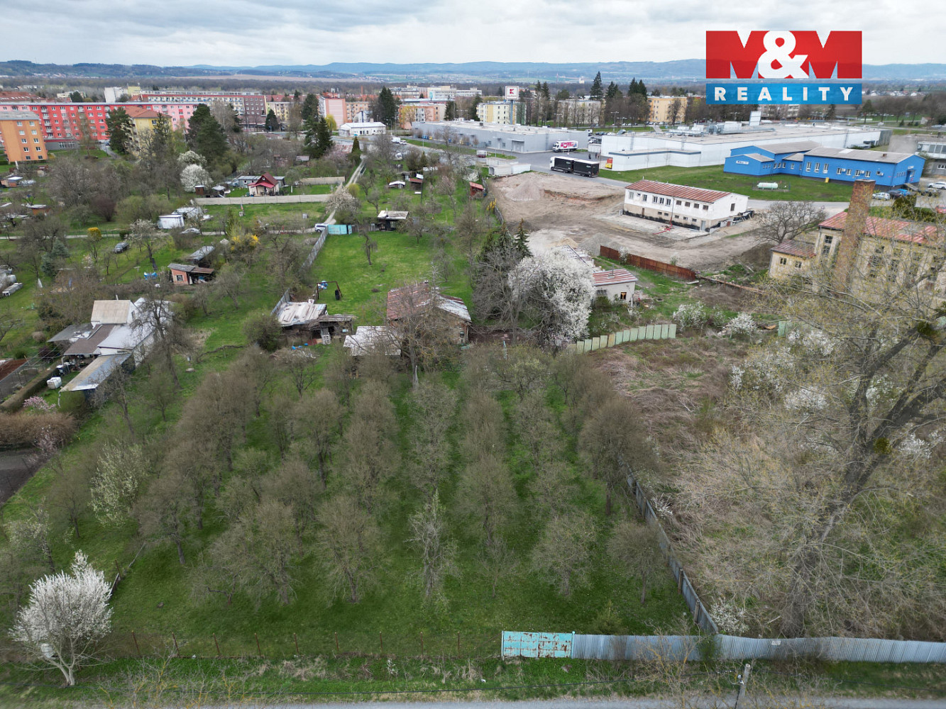 Prodej stavebního pozemku 4 385 m² – fotografie 4