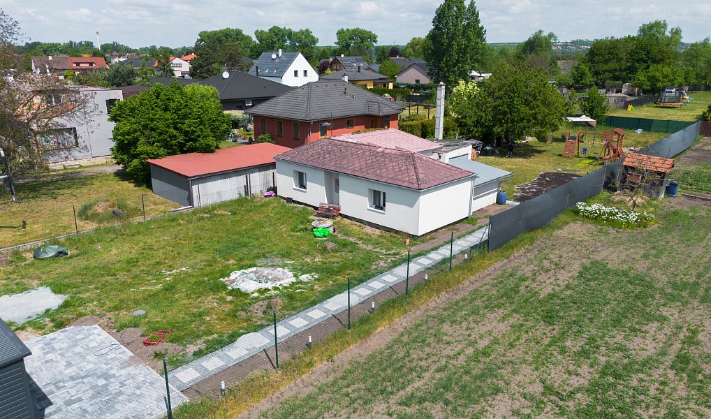 Prodej domu 56 m² s pozemkem 1 044 m², Tišice – náhled fotky 20