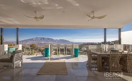 Prodej domu 254 m² s pozemkem 2 750 m², La Mairena, Španělsko