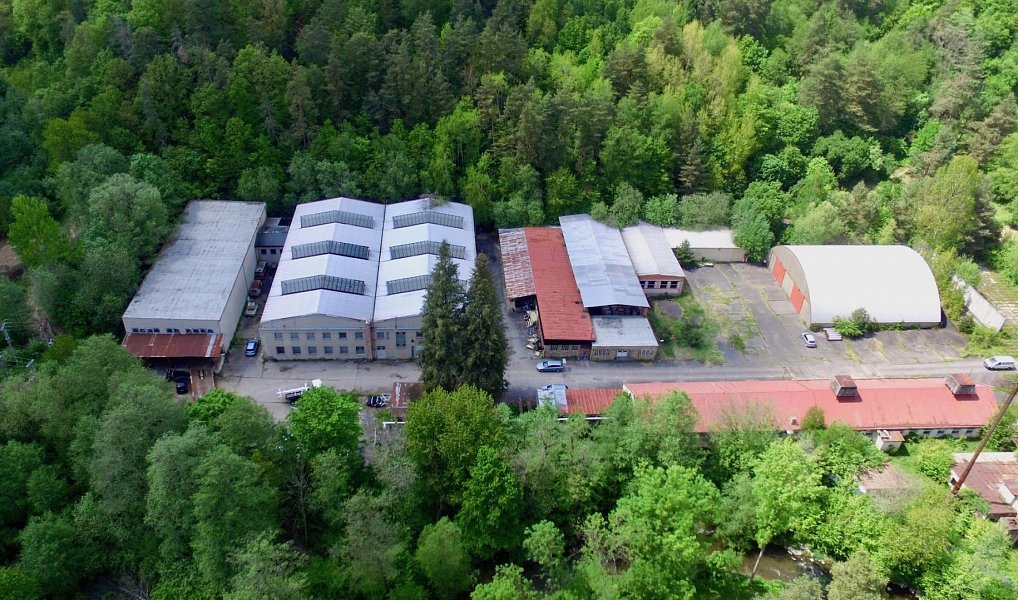 Prodej výrobních prostor 3 000 m², Skryje – náhled fotky 2