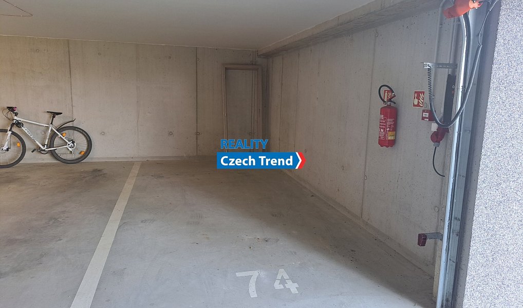 Pronájem, Garážové stání - Olomouc - Řepčín, Olomouc – náhled fotky 2