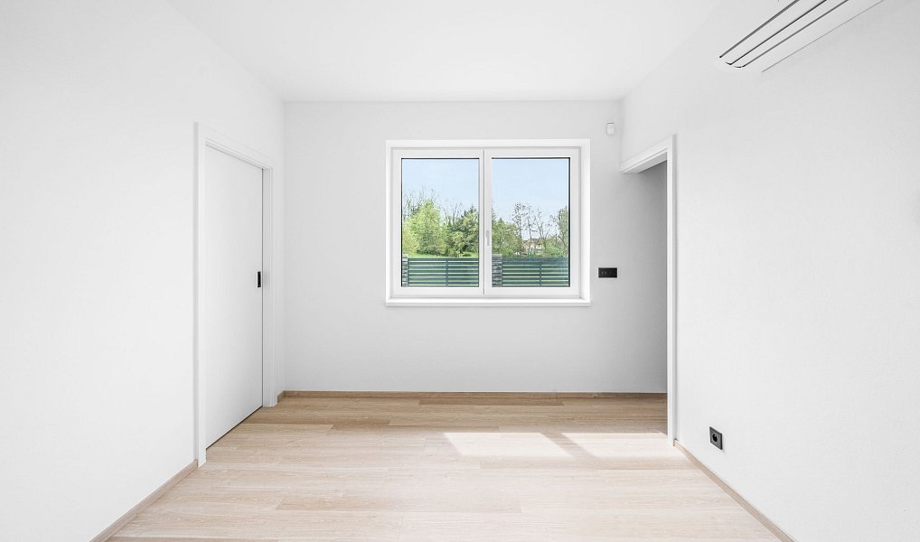 Prodej domu 120 m² s pozemkem 551 m², Líšťany – náhled fotky 15