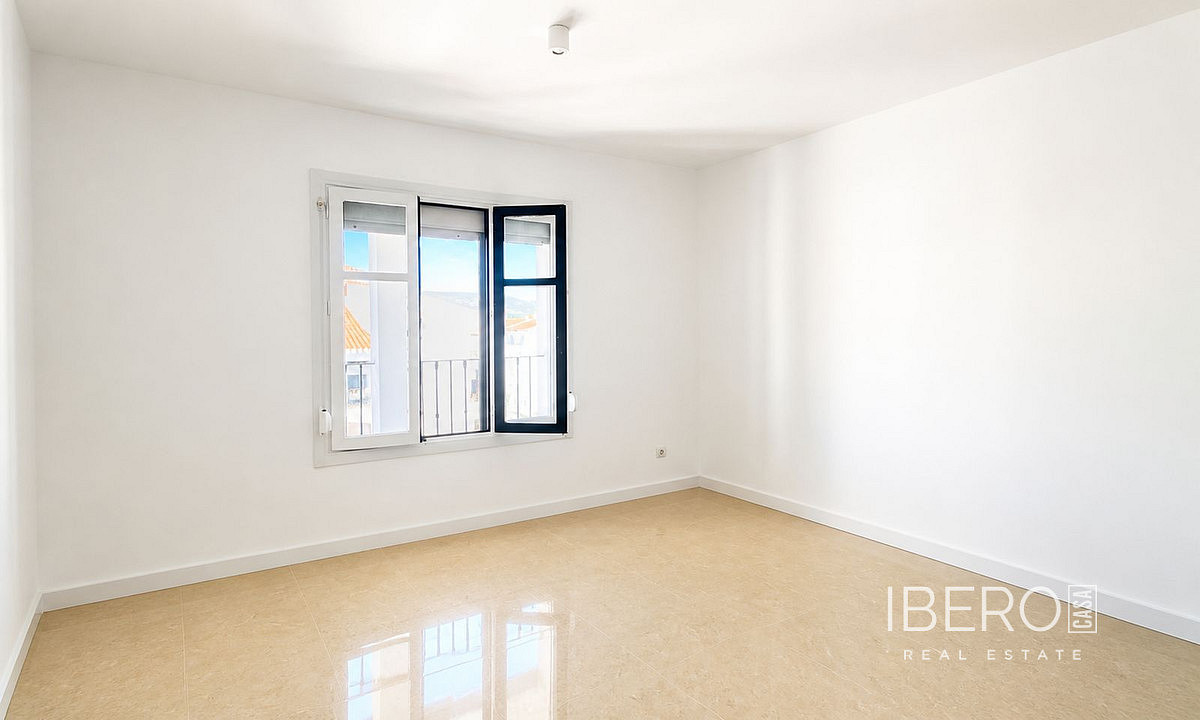 Pis 2+kk – San Luis de Sabinillas - Vista 3