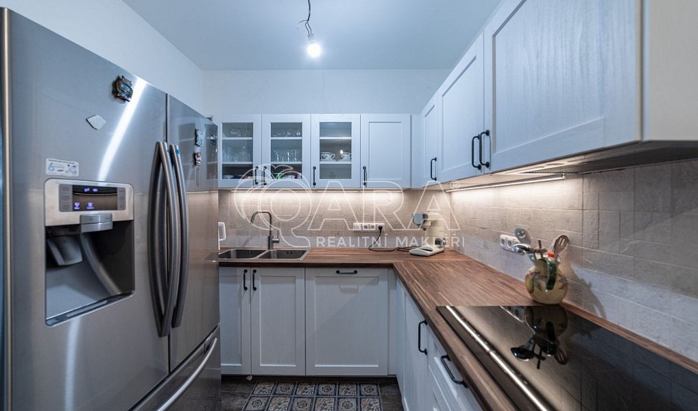 Prodej domu 105 m² s pozemkem 2 043 m², Lochovice – náhled fotky 4