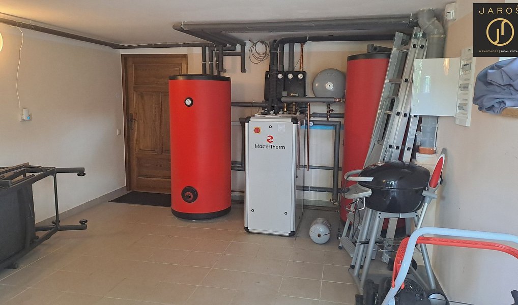 Prodej domu 350 m² s pozemkem 1 037 m², Karlovy Vary – náhled fotky 34