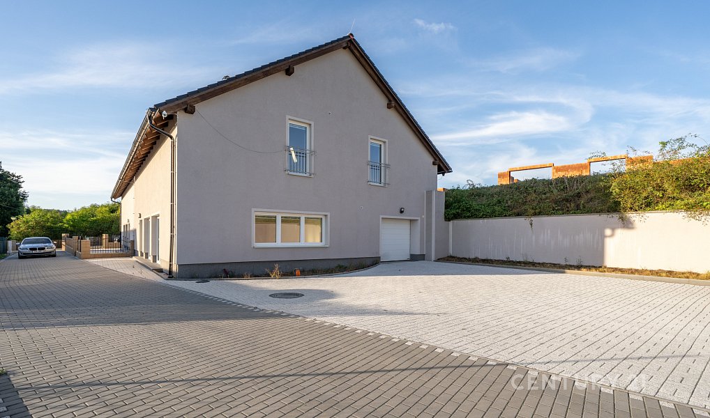 Prodej domu 253 m² s pozemkem 426 m², Rabakov – náhled fotky 22