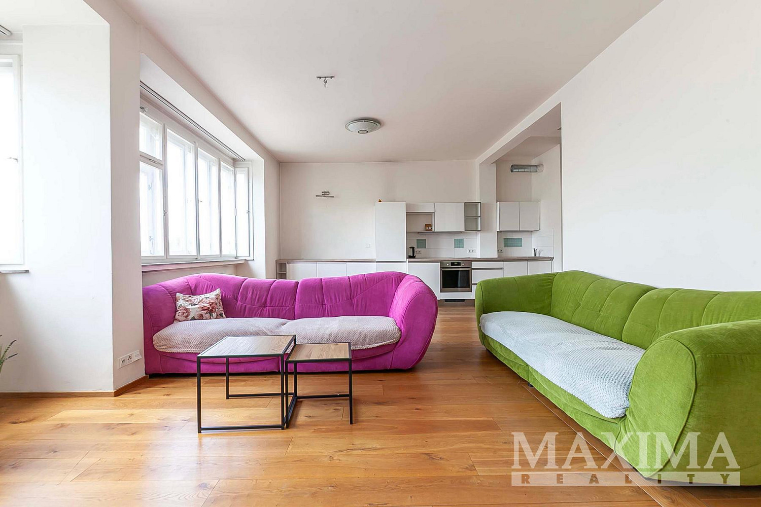 Pronájem bytu 2+kk 102 m² — photo 2