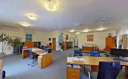Pronájem kanceláře 83 m²