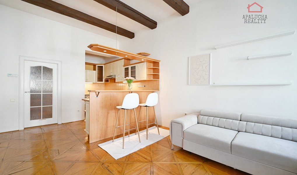 Pronájem bytu 3+kk 77 m², Kutná Hora – fotka 1 z 12