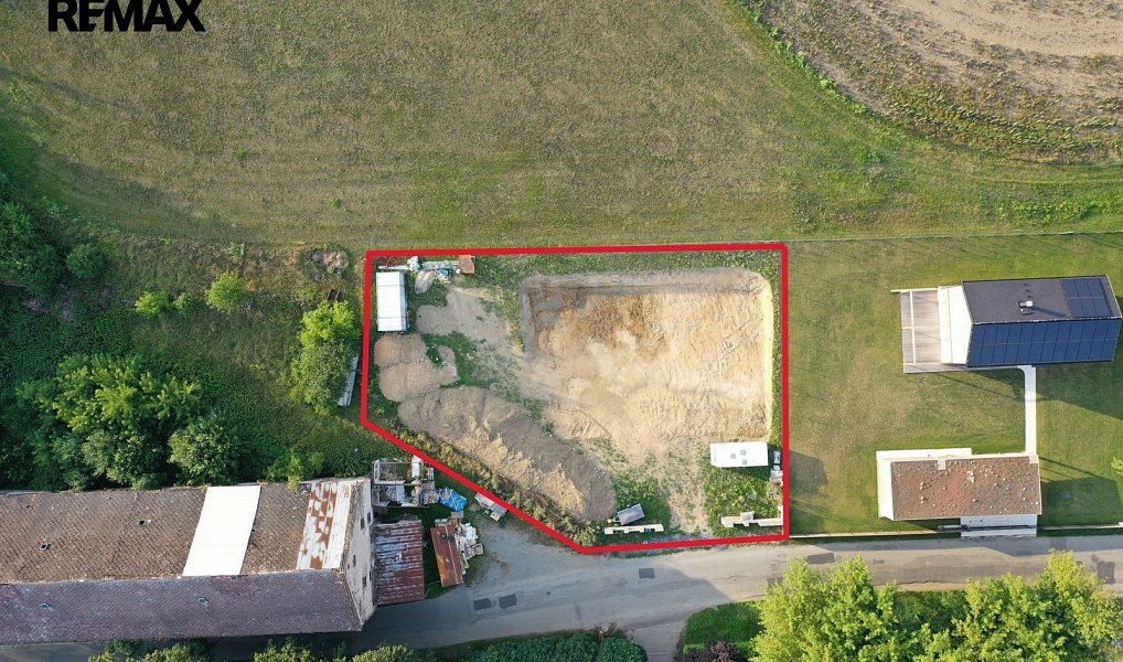 Prodej stavebního pozemku 1 130 m², Chocerady – náhled fotky 2