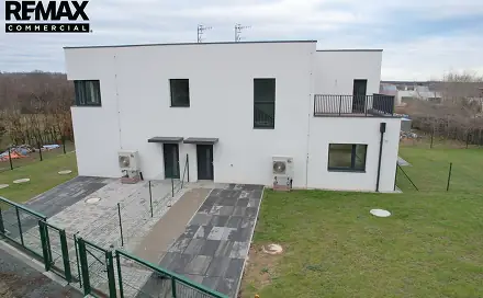 Prodej domu 160 m² s pozemkem 414 m², Statenice - Černý Vůl, okres Praha-západ