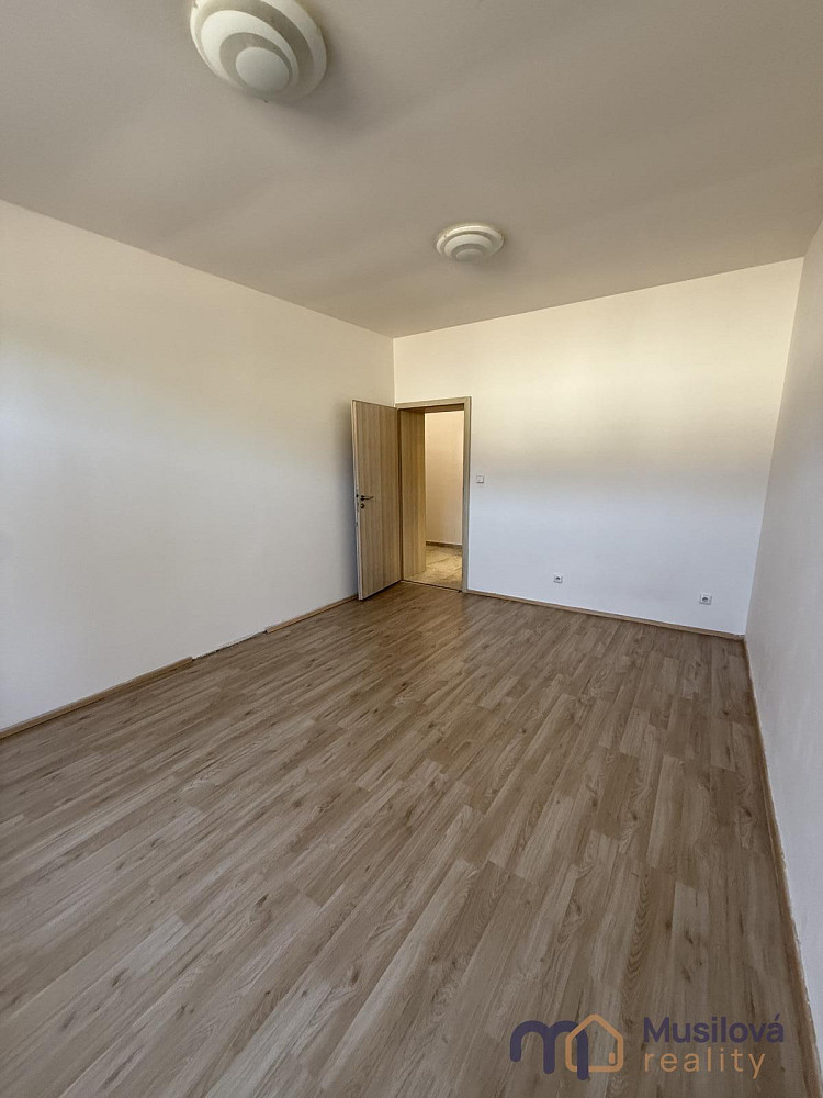 Pronájem bytu 2+kk 51 m² – fotografie 5