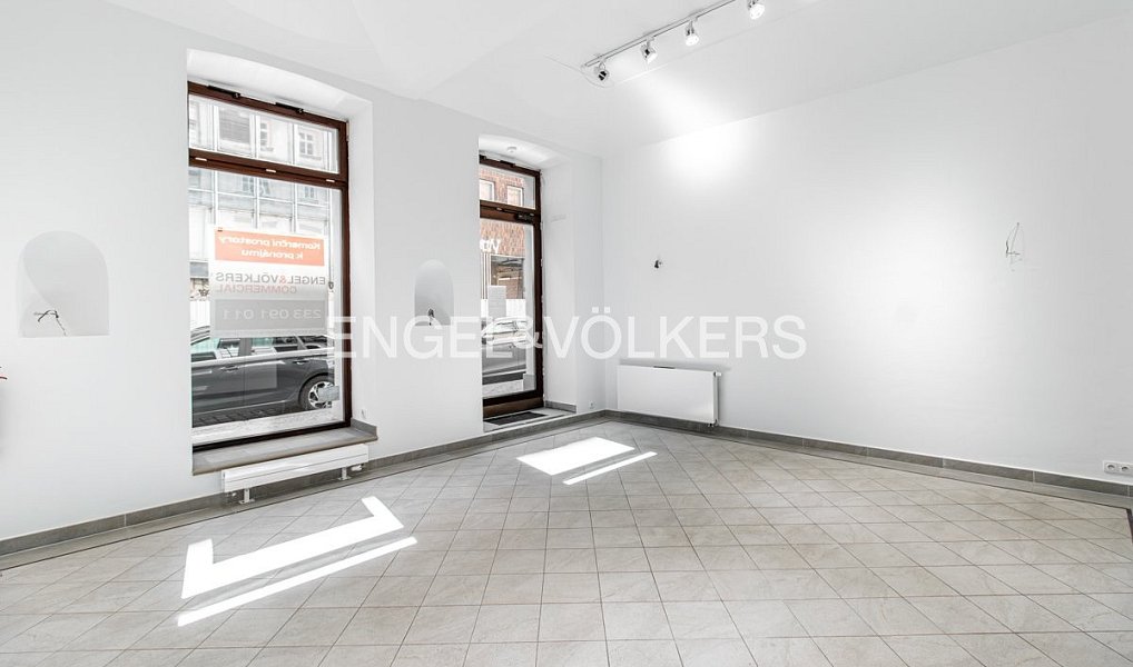 Pronájem obchodních prostor 93 m², Praha – náhled fotky 2