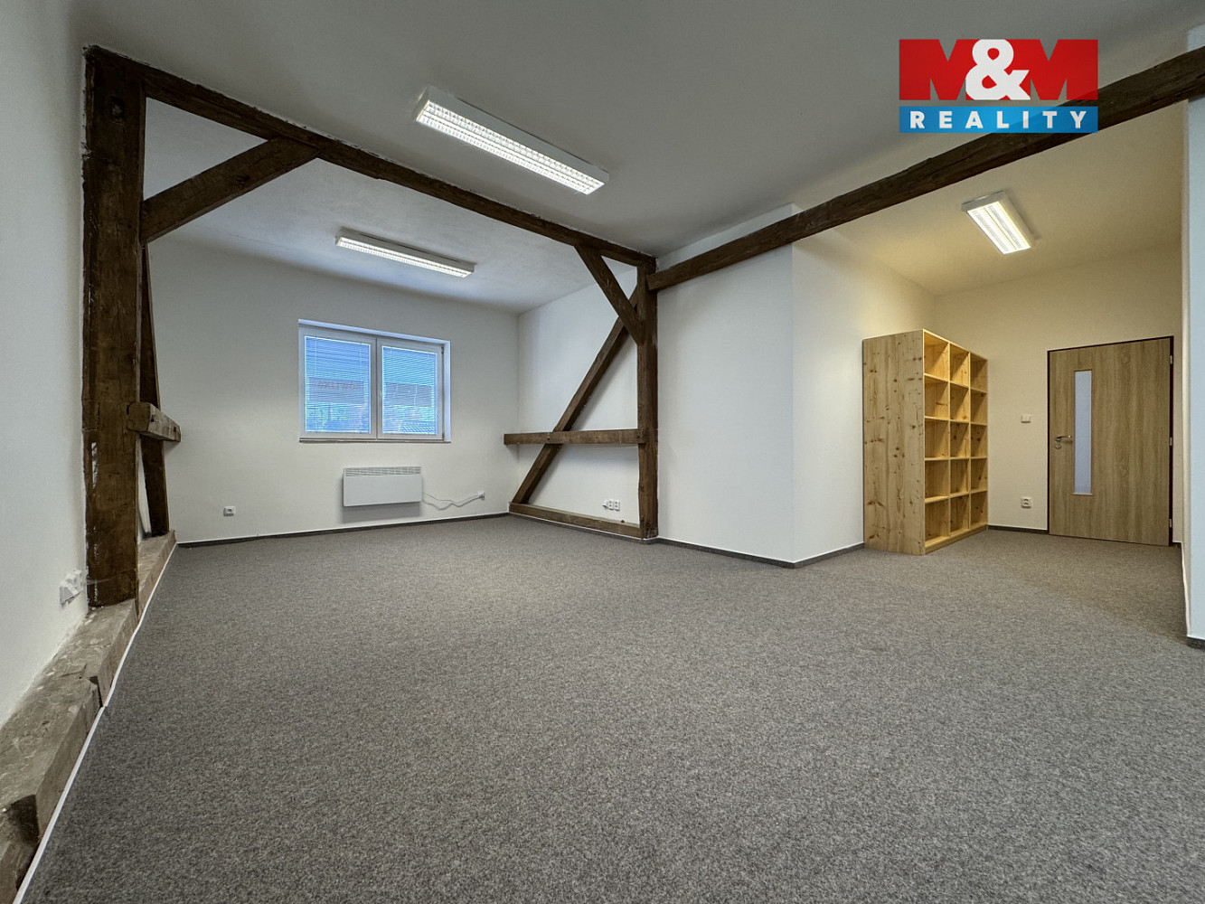 Pronájem kanceláře 251 m² — photo 5