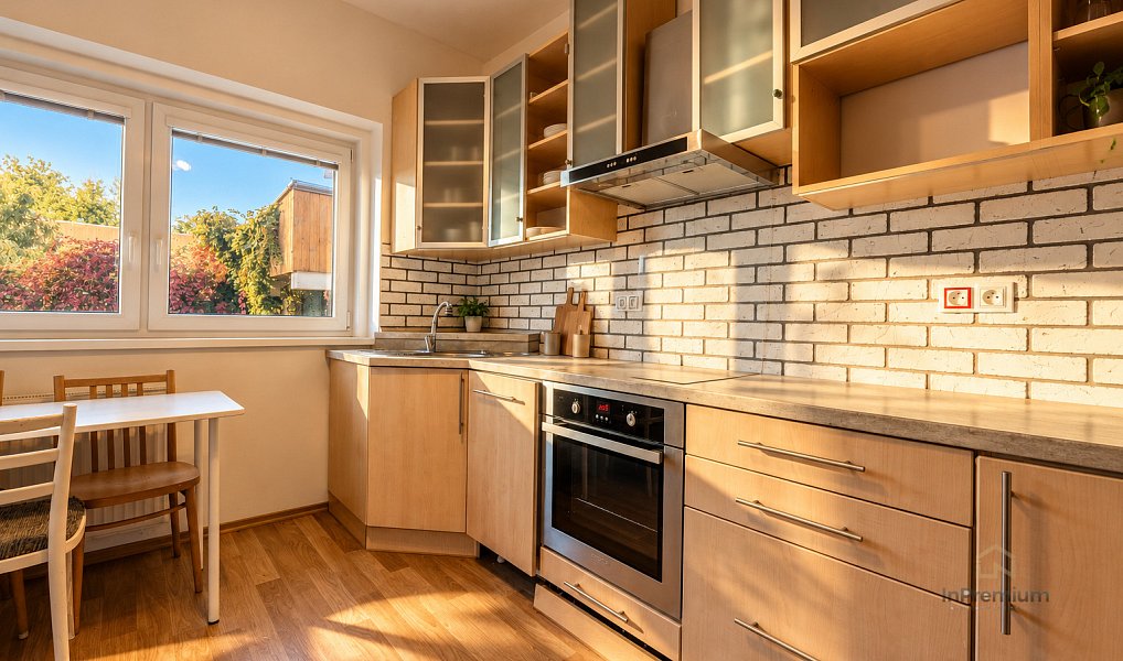 Prodej domu 220 m² s pozemkem 1 226 m², Kaznějov – náhled fotky 8