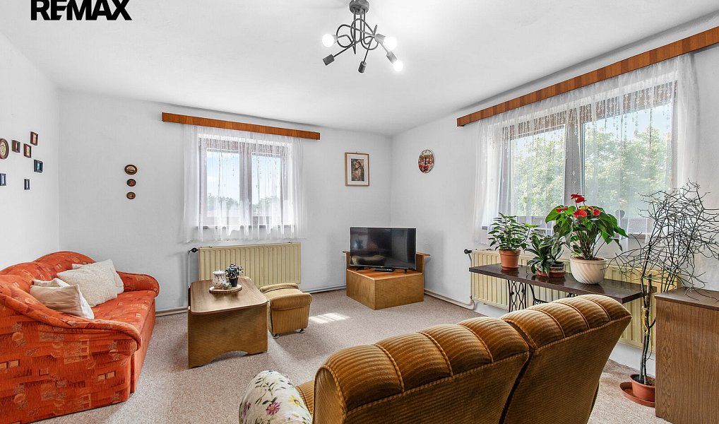 Prodej domu 173 m² s pozemkem 1 876 m², Mladý Smolivec – náhled fotky 18