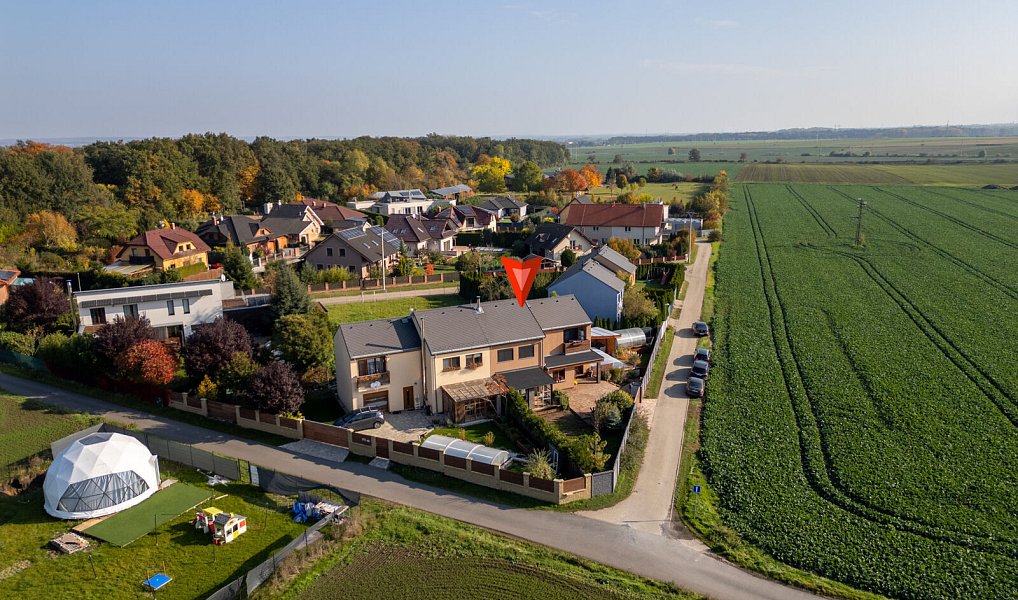 Prodej domu 199 m² s pozemkem 524 m², Hovorčovice – náhled fotky 34