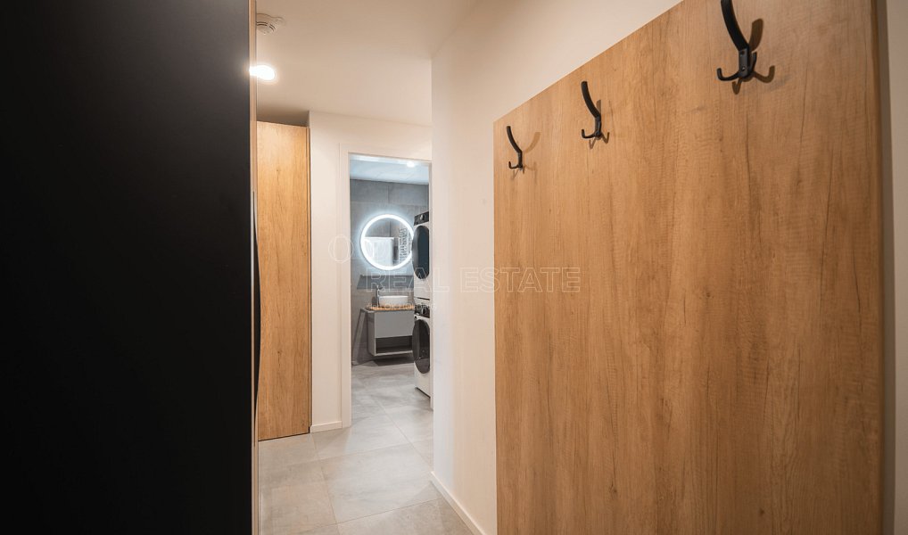 Prodej bytu 1+kk 43 m², Praha – náhled fotky 8