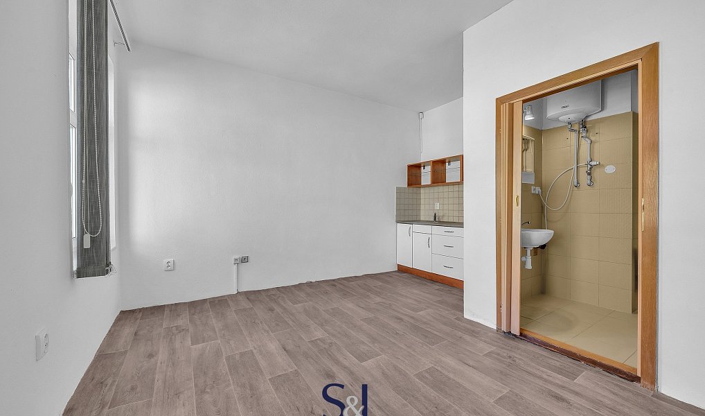 Prodej nájemního domu, činžáku 1 036 m², Česká Lípa – náhled fotky 14