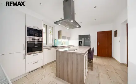 Prodej bytu 4+1 158 m², nám. Republiky, Horní Slavkov, okres Sokolov