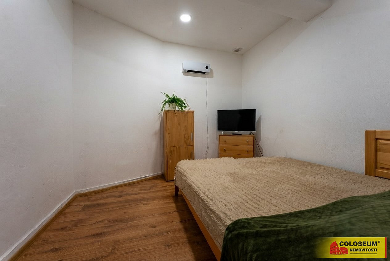 Pronájem bytu 4+kk 94 m² – fotografie 4