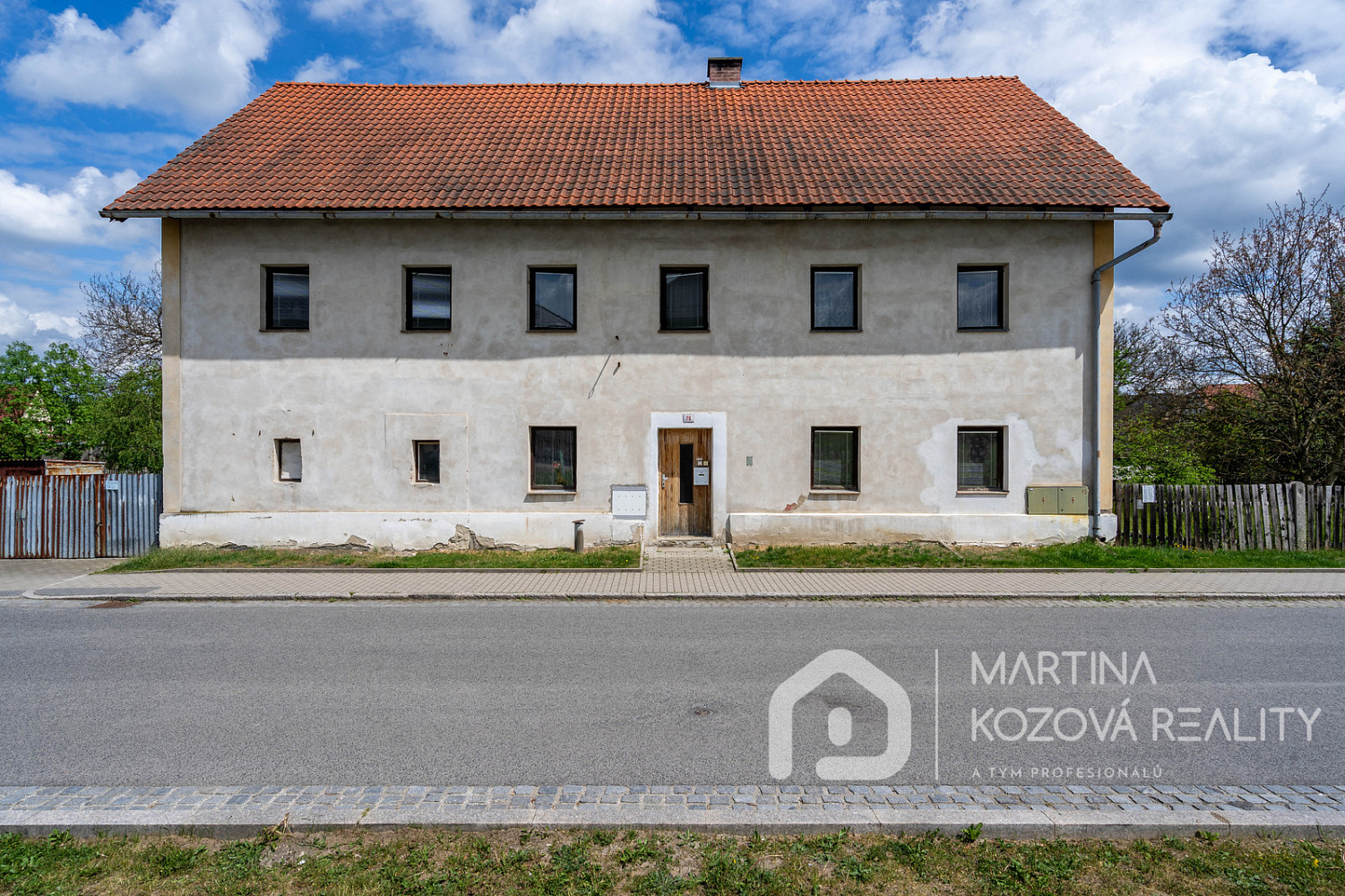 Prodej domu 400 m² s pozemkem 940 m²