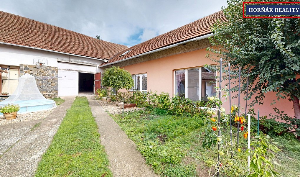 Prodej domu 195 m² s pozemkem 1 242 m², Letonice – náhled fotky 25