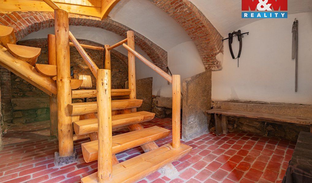 Prodej domu 245 m² s pozemkem 13 625 m², Žirovnice – náhled fotky 12