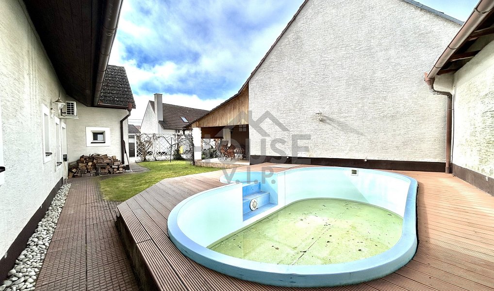 Prodej domu 239 m² s pozemkem 414 m², Hýskov – náhled fotky 27
