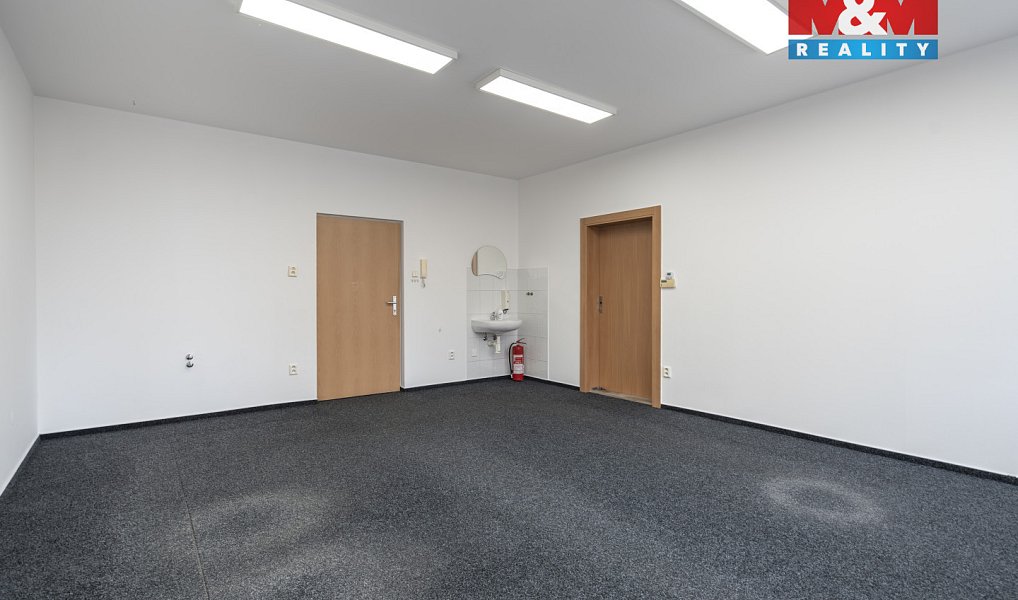 Prodej nájemního domu, činžáku 580 m², Vítkov – náhled fotky 4