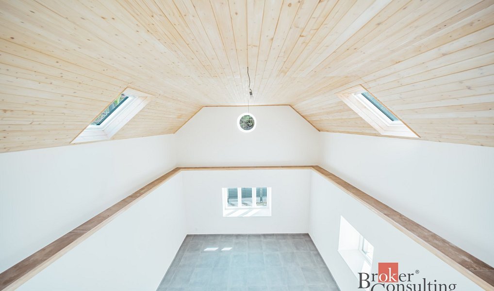 Prodej domu 180 m² s pozemkem 486 m², Stod – náhled fotky 7